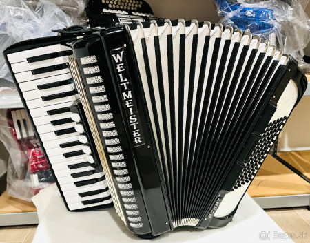 /products/predam-akordeon-weltmeister-achat-72-basovy/