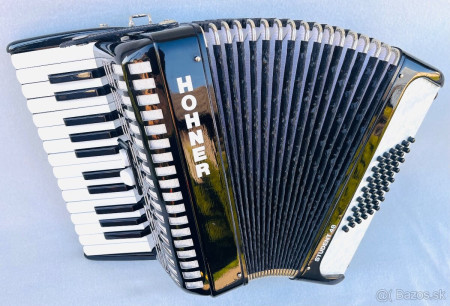 Akordeón HOHNER STUDENT 48 BASOVÝ