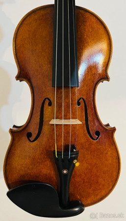 Predám krásne husle, 4/4 husle: "Y.G.Y", model Antonio Stradivari.